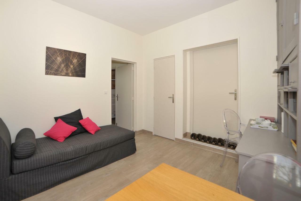 Bed and Breakfast La Rosace Шартр Экстерьер фото